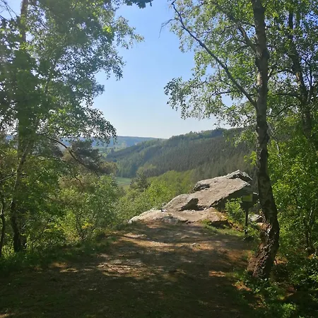 Πανσιόν Le Nid Des Fa Gnes 3*